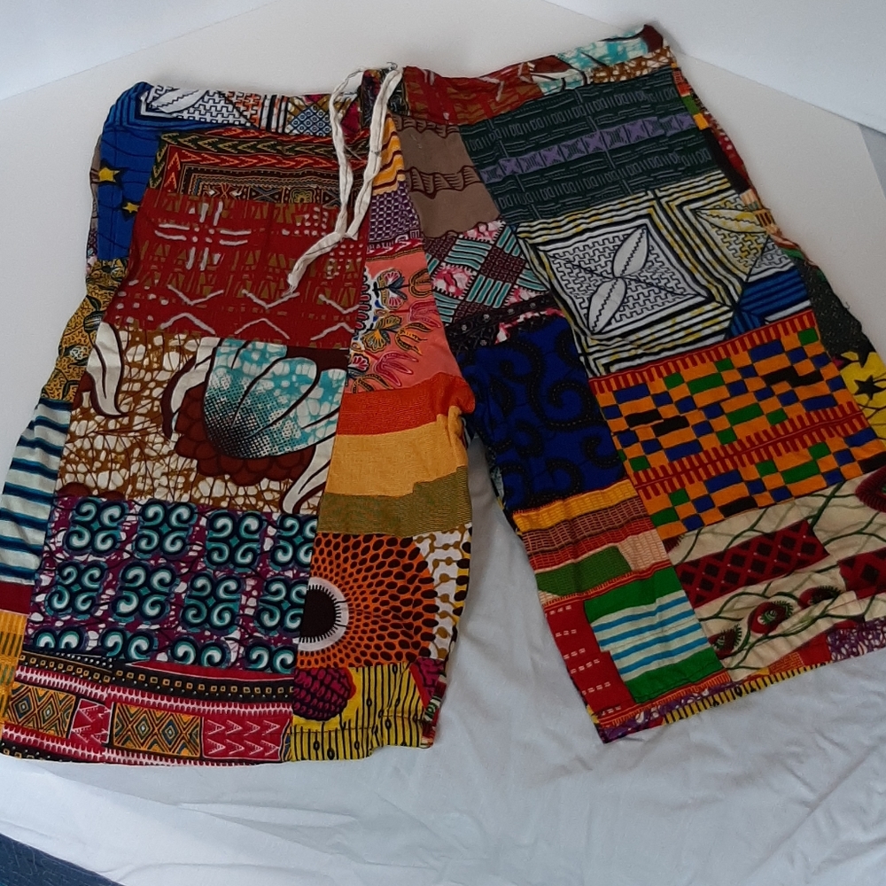 Drawstring multicolored shorts